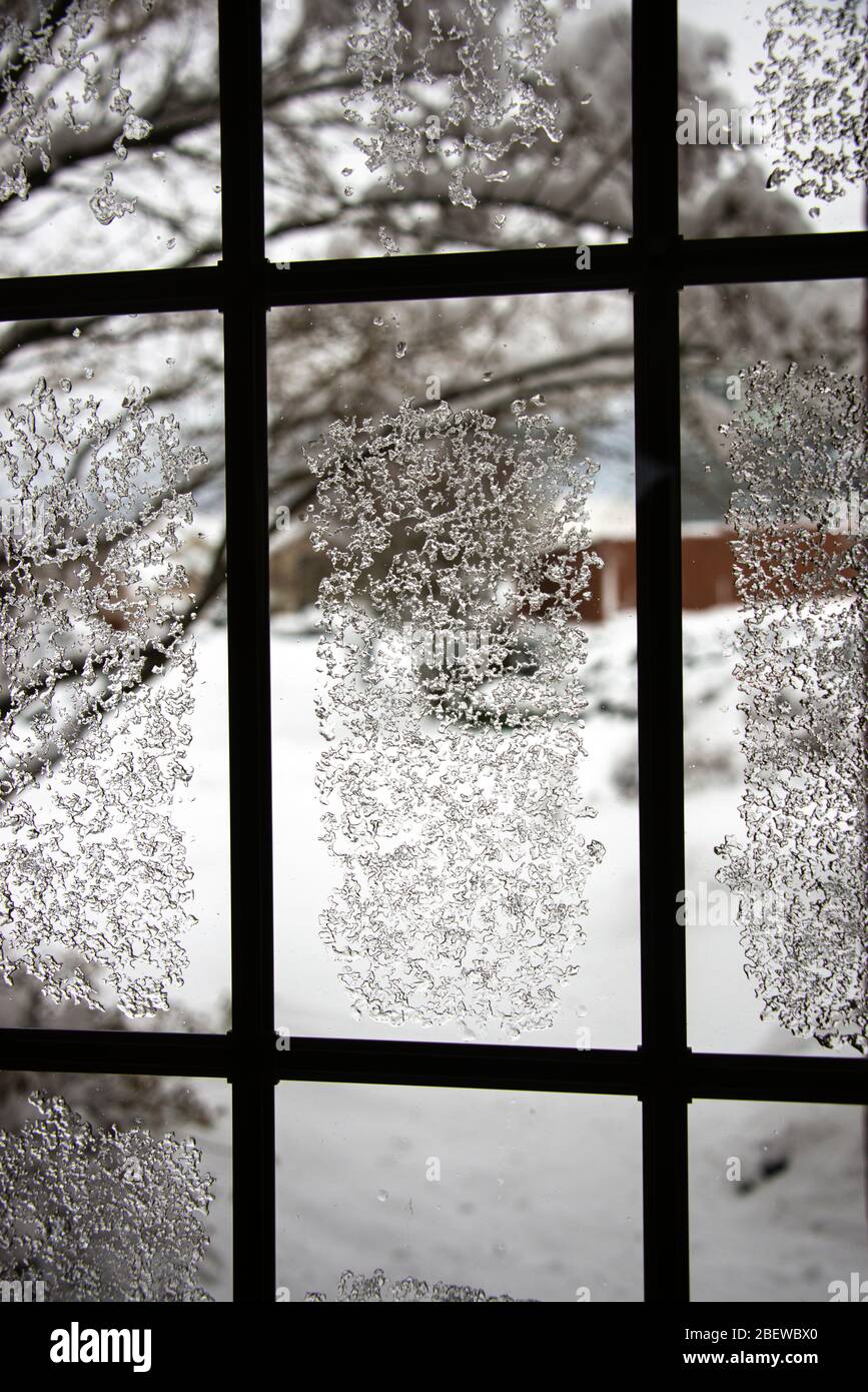 Eis auf Fenster Stockfoto