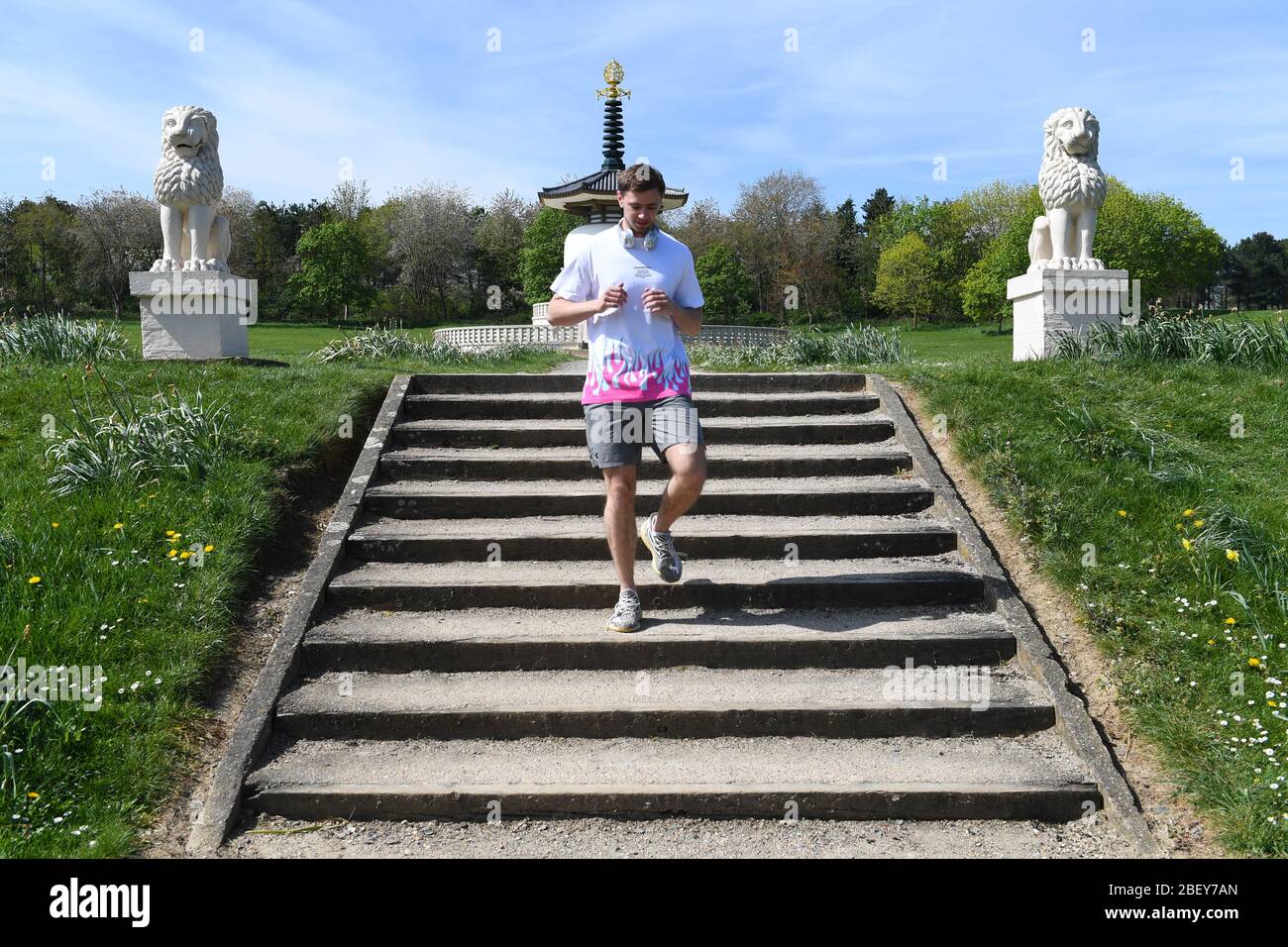 Friedenspagode Milton Keynes Stockfoto