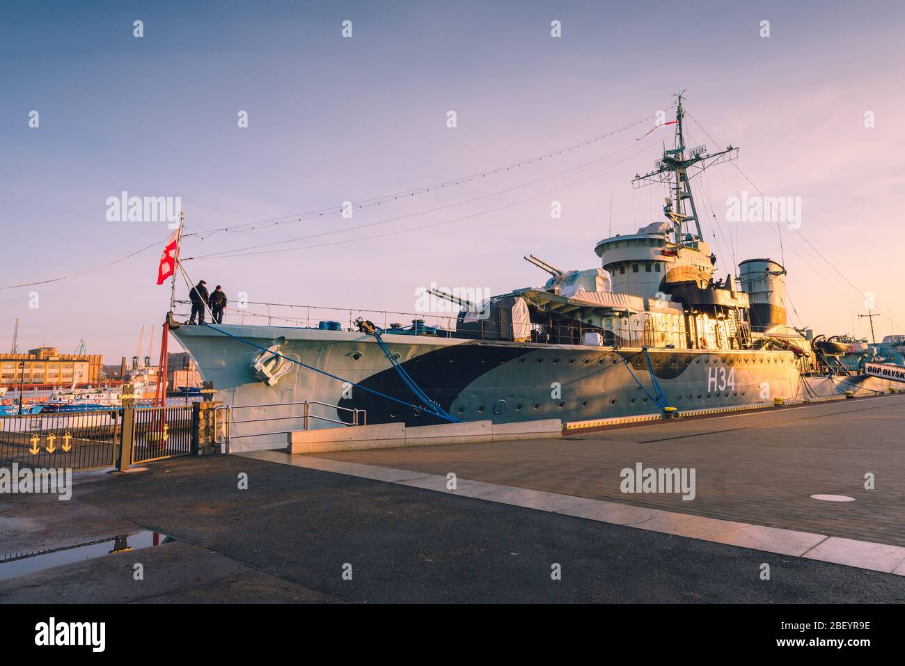 Gdynia, Polen - 7. Februar 2016: Schiffsmuseum Zerstörer ORP Blyskawica im Hafen von Gdynia Stockfoto