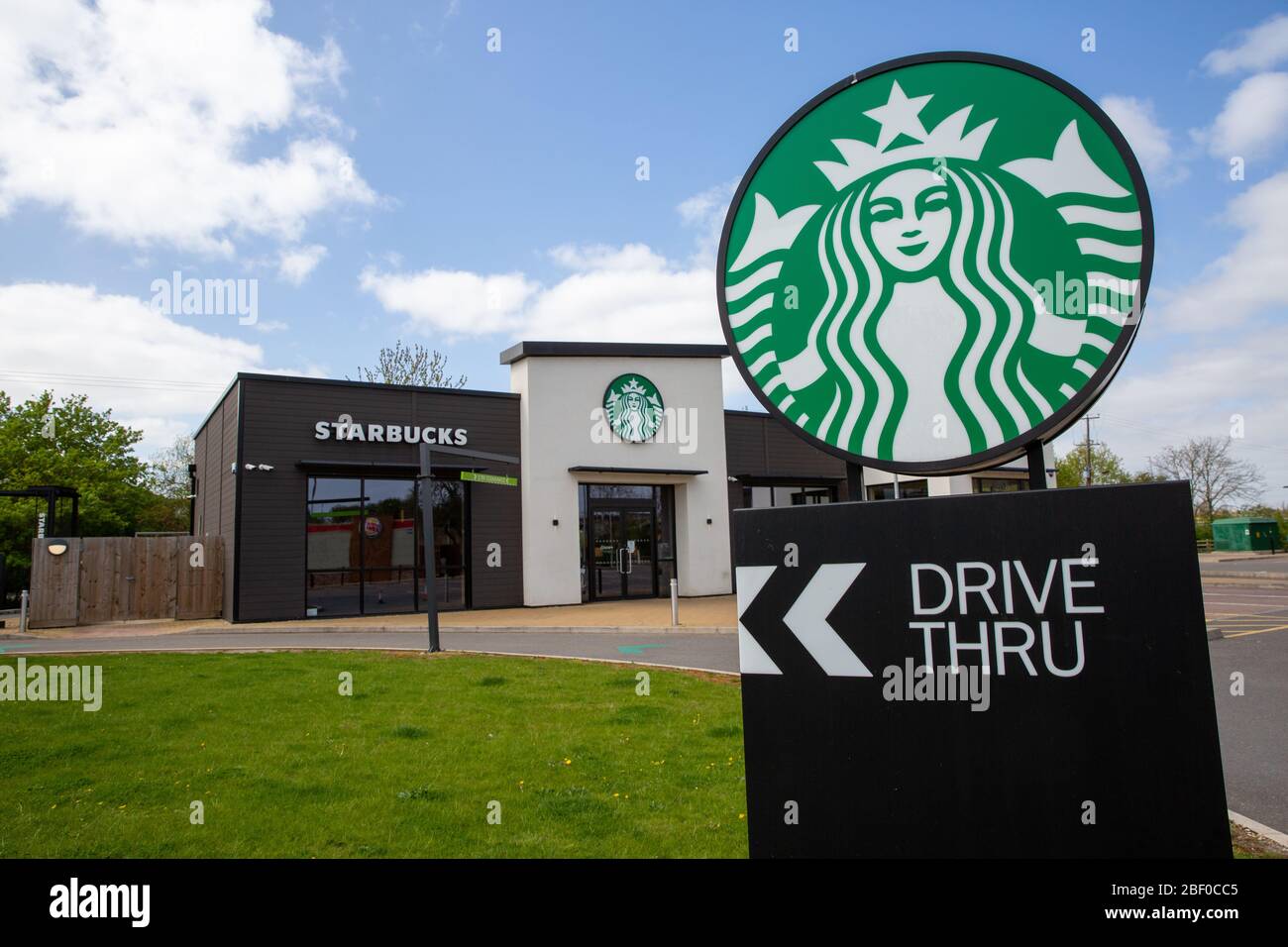 Starbucks Drive Thru in Brampton, Cambridgeshire. Stockfoto
