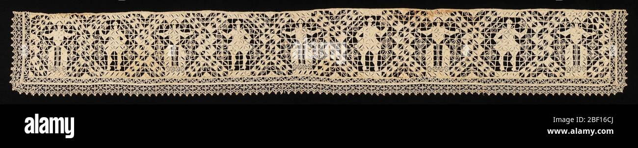 Rahmen. Eine Reihe von miteinander verflochenden Sechsecken, die abwechselnd männliche und weibliche Figuren umschließen. Geometrische Kante auf drei Seiten. Stockfoto