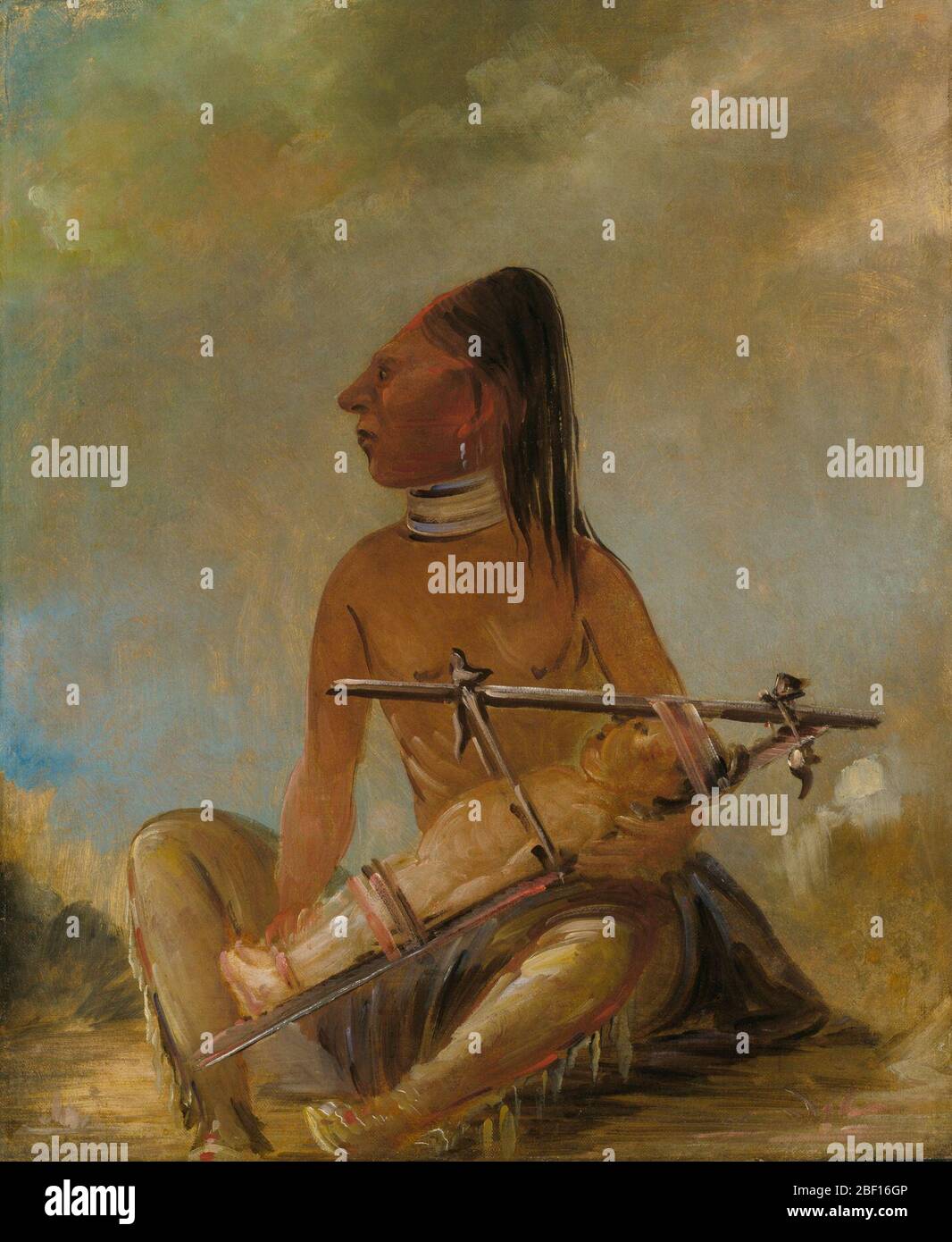 Frau und Kind zeigen, wie die Köpfe der Kinder abgeflacht sind. Catlin beschrieb diese Arbeit als ein Porträt „einer Chinook-Frau, mit ihrem Kind in den Armen, ihrem eigenen Kopf abgeflacht, und dem Säugling, der den Prozess durchläuft.. Was geschieht, indem man seinen Rücken auf ein Brett legt.. Stockfoto