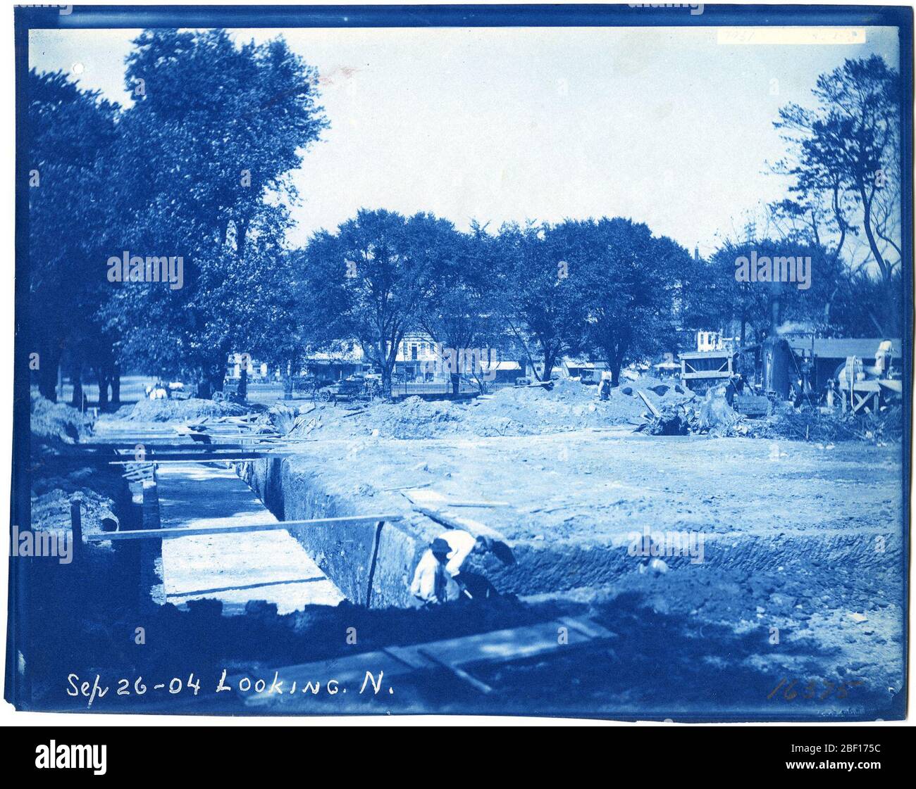 Bau Des United States National Museum. Auch bekannt als 16369 und MAH-16369Looking East.Smithsonian Institution Archives, Record Unit 79, National Museum Building Construction Records, Image No Stockfoto