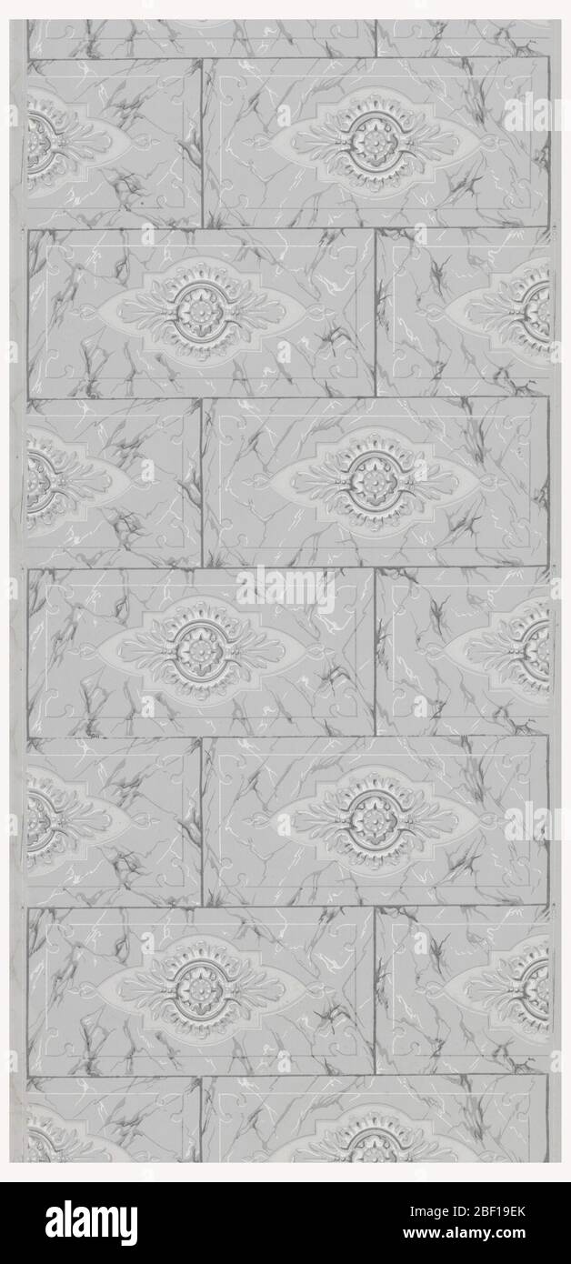 Seitenwand. Aschlar-Blockdesign mit griechisch inspiriertem Medaillon in der Mitte jedes Blocks. Stockfoto Seitenwand. Aschlar-Blockdesign mit griechisch inspiriertem Medaillon in der Mitte jedes Blocks. Stockfoto