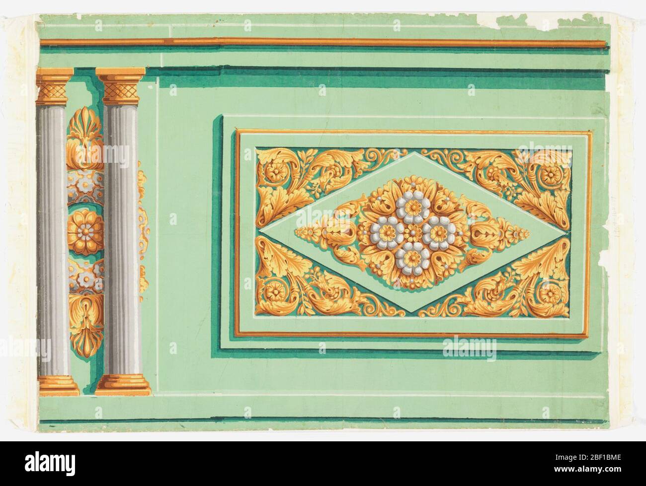 Dado. Dado-Fragment im Empire-Stil. Stockfoto