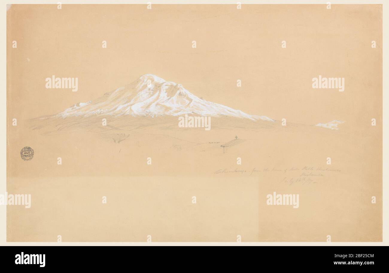 Berg Chimborazo aus dem Haus des älteren Pablo Bustamante Riobamba Ecuador. Vertikale Ansicht des schneebedeckten Mount Chimborazo steigt in weiter Ferne, von oben Dach mit Kreuz im unteren rechten Vordergrund gesehen. Stockfoto