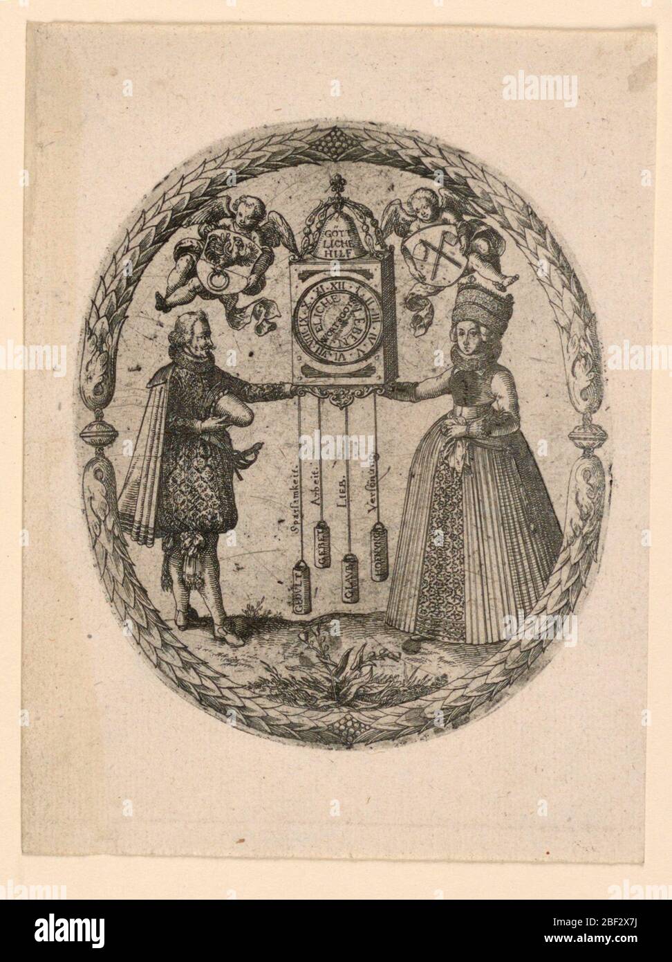 Allegorische Darstellung der Hochzeit eines Angehörigen der Familie von Ringles in Strasburg mit einem von Hengel. Vertikales Oval innerhalb des vertikalen Rechtecks. Ein Mann links und eine Frau rechts halten eine Uhr in der Mitte. Über dem Kopf des Mannes hält ein Genie einen Schild mit einem Hahn auf einem Ring, über dem Kopf der Frau hält ein anderer einen Schild mit zwei gekreuzten Hacken. Stockfoto