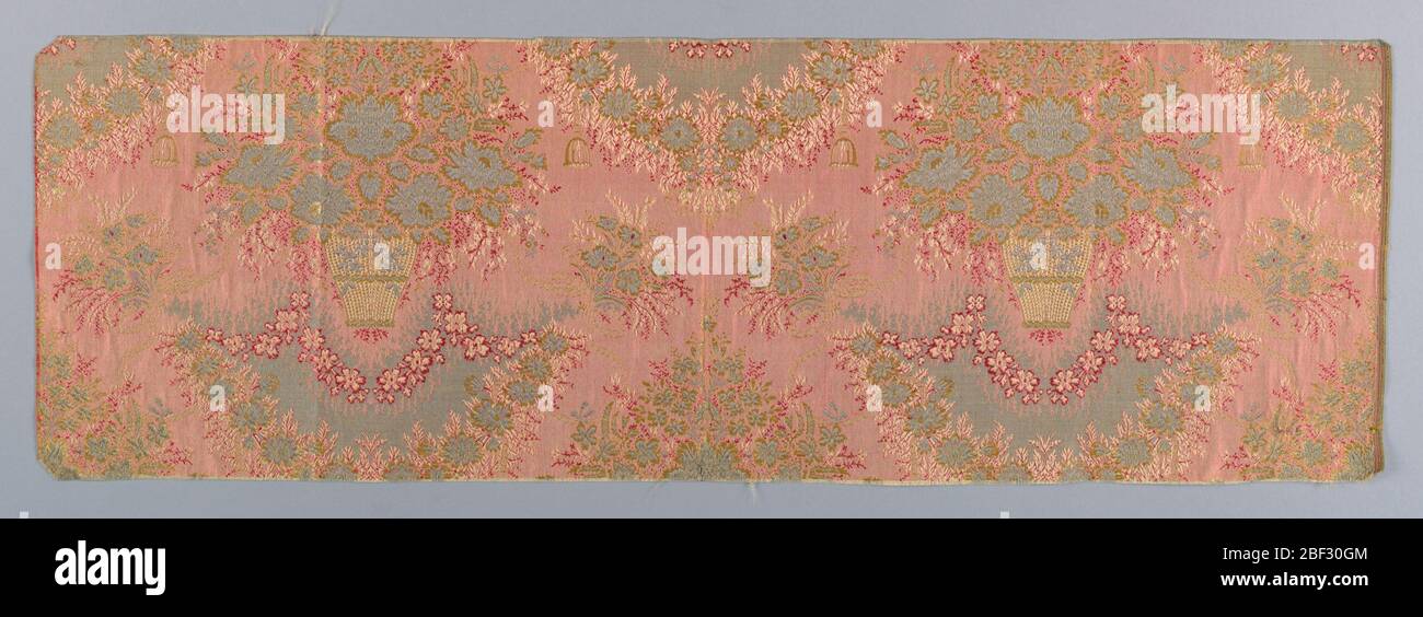 Muster. a. rosa Boden mit floralem Motiv. tan Boden mit blauem Blumenmotiv Stockfoto