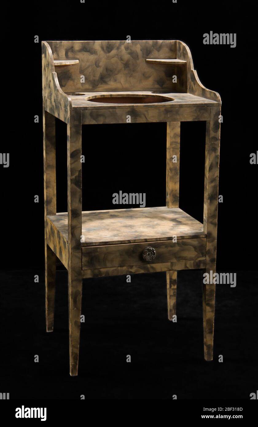 Grainlackierter Waschtisch. Stockfoto