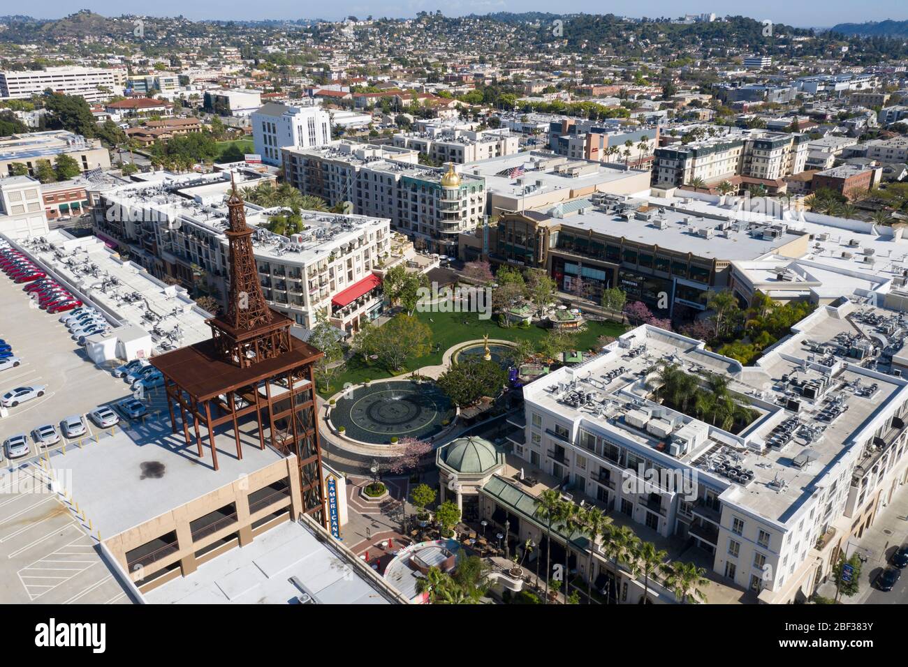 Luftaufnahme von Americana auf Brand Shopping Center in Glendale, Kalifornien Stockfoto