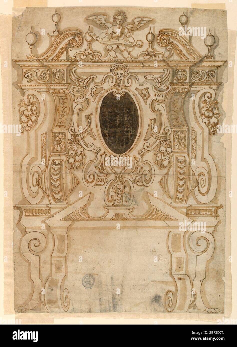 Ein Stück Schornstein. Ein Kaminstück seitlich von Voluten eingerahmt. Oben ein gebrochener Giebel, in dessen Inneren ein Putto mit Schriftrolle ist. Wappen mit sechs spitzen Kugeln verziert. Im Mantel ist Scrollwork umrahmt ein Oval. Obsthand aus Schriftrollen. Stockfoto