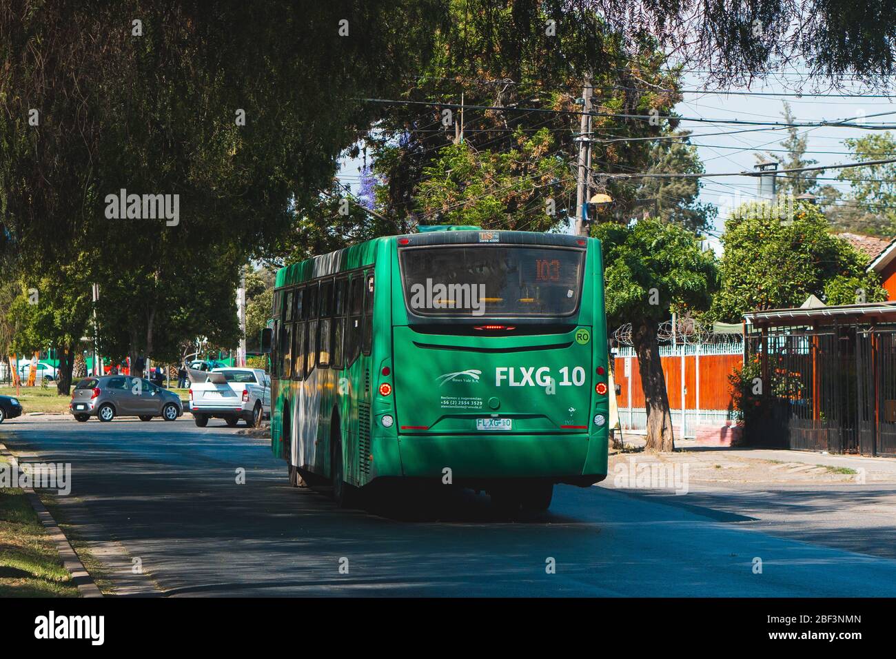 SANTIAGO, CHILE - NOVEMBER 2019: Transantiago-Bus in Estación Central Stockfoto