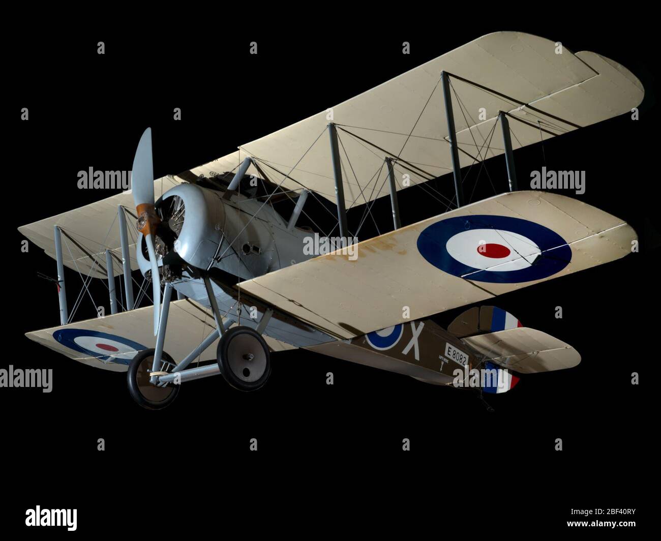 Sopwith 7F1 Snipe. Einmotoriger, einsitziger, britischer Doppeldecker-Kämpfer aus dem Ersten Weltkrieg; 230 PS Bentley B.R.2-Motor; olivgraue und olivbraune Oberflächen, grauer und olivbrager Rumpf, Buff unter der Oberfläche.im Frühjahr 1917 machte Großbritanniens berühmtester Kämpfer aus dem Ersten Weltkrieg, der Sopwith Camel, sein d Stockfoto
