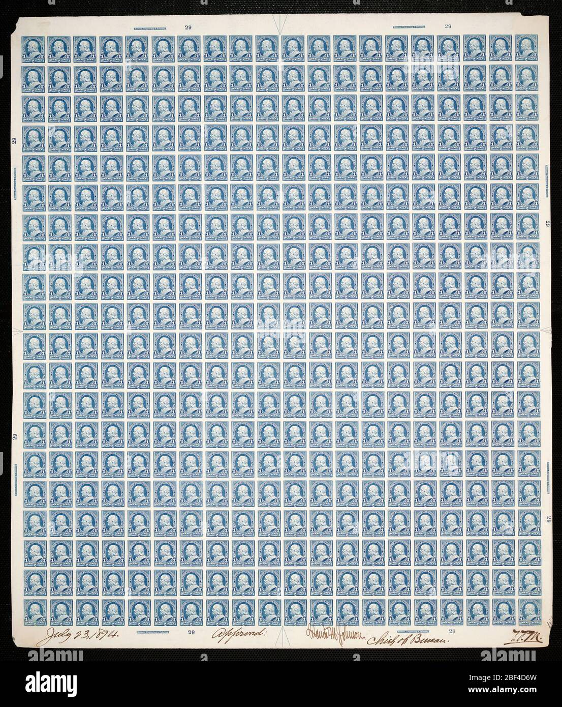 1c Franklin Plattenfest. Zertifizierte Plattenproofs sind der letzte gedruckte Proof der Platte vor dem Druck der Stempel im Büro für Gravur und Druck. Diese Plattenproofs sind jeweils eindeutig, mit den Genehmigungsunterschriften und dem Datum. Stockfoto