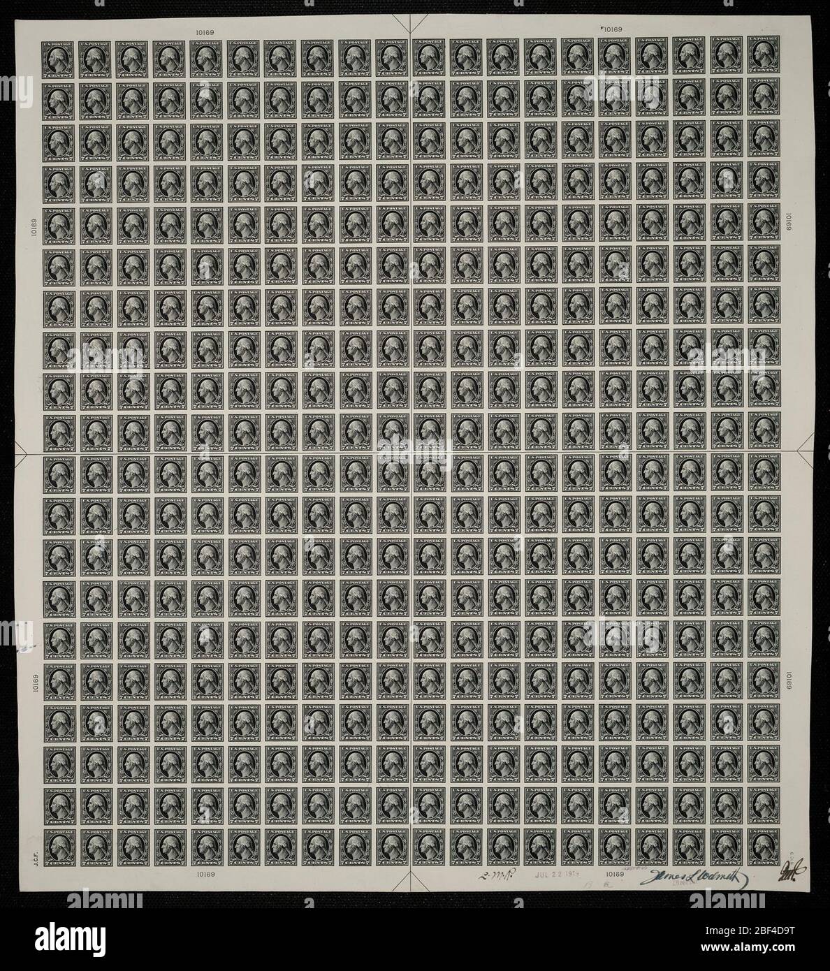 7c Washington Plattenfest. Zertifizierte Plattenproofs sind der letzte gedruckte Proof der Platte vor dem Druck der Stempel im Büro für Gravur und Druck. Diese Plattenproofs sind jeweils eindeutig, mit den Genehmigungsunterschriften und dem Datum. Stockfoto