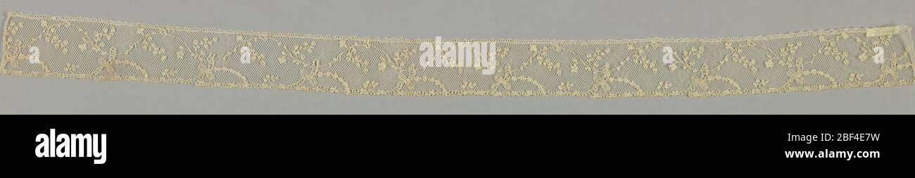 Band. Band in einem offenen Design von floralen Sprays. Stockfoto