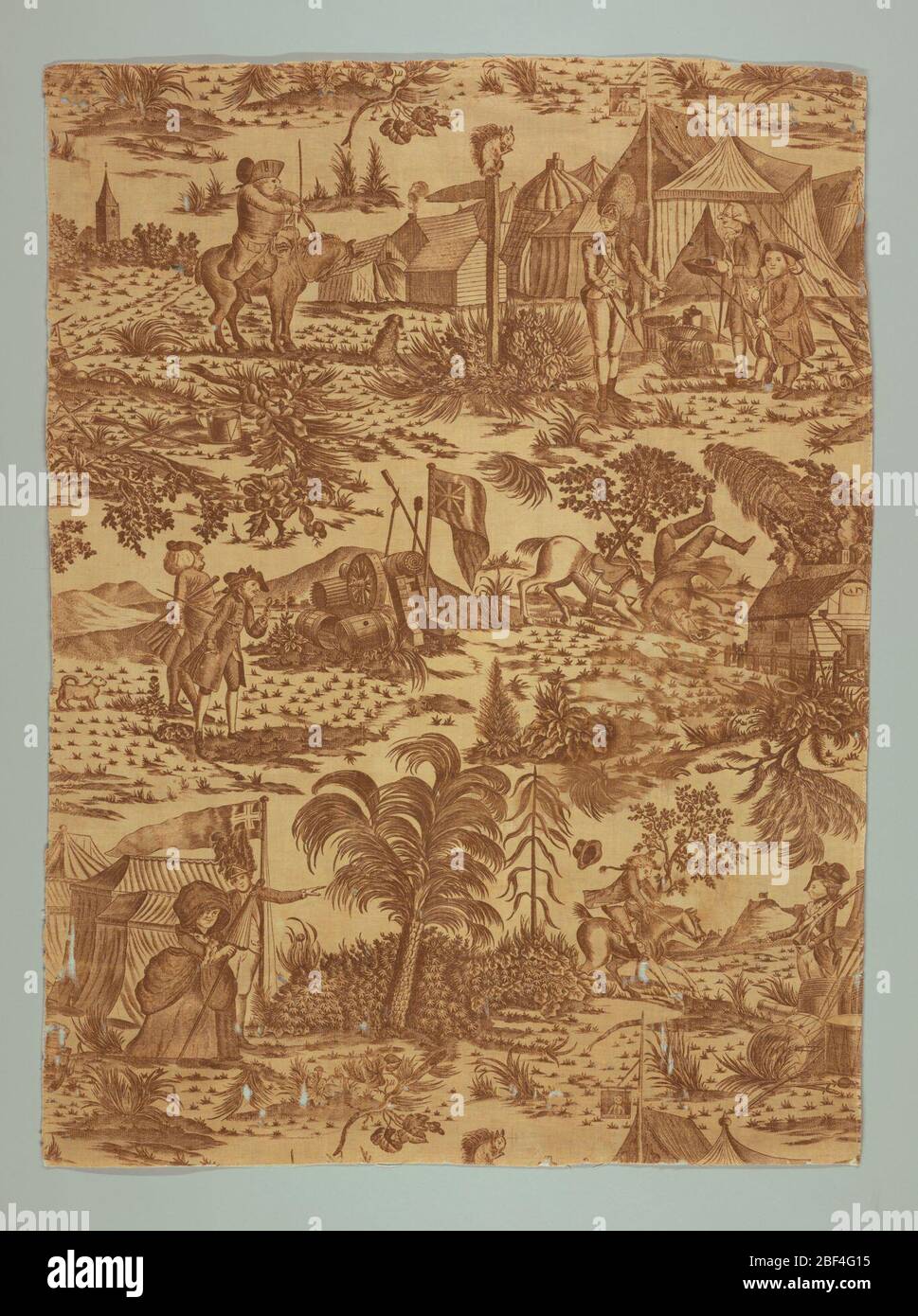Textil. Länge aus cremefarbener Baumwolle, bestehend aus zwei Stück längs genäht, Kupferplatte in braun bedruckt. Sechs satirische Szenen in einem Militärlager: Soldat wird von seinem Pferd geworfen, eine Frau in einer großen Haube wird ins Lager eskortiert. Usw. Stockfoto