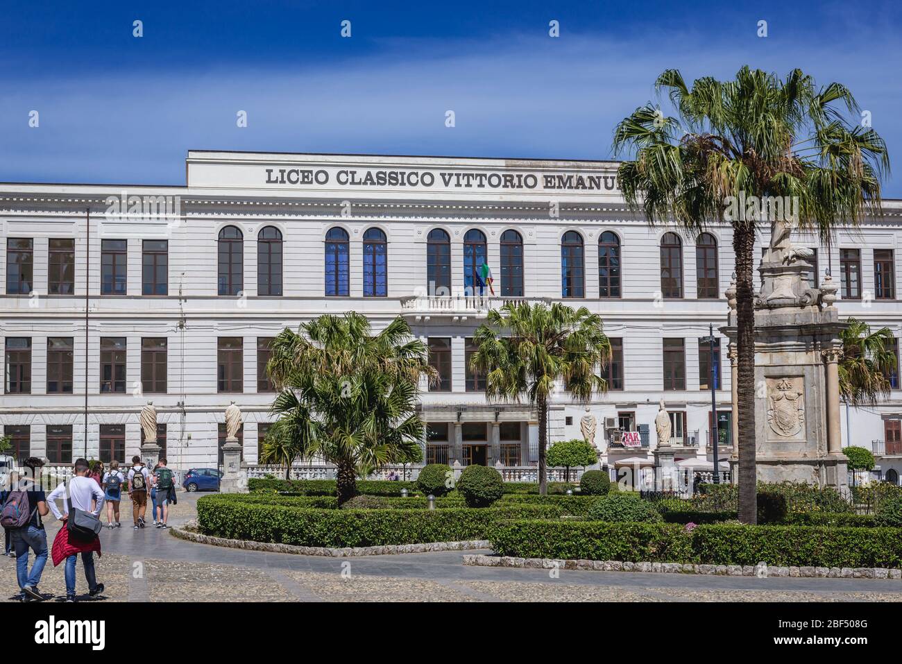 Gymnasium Vittorio Emanuele II neben der Kathedrale in Palermo, Hauptstadt der autonomen Region Sizilien in Süditalien Stockfoto