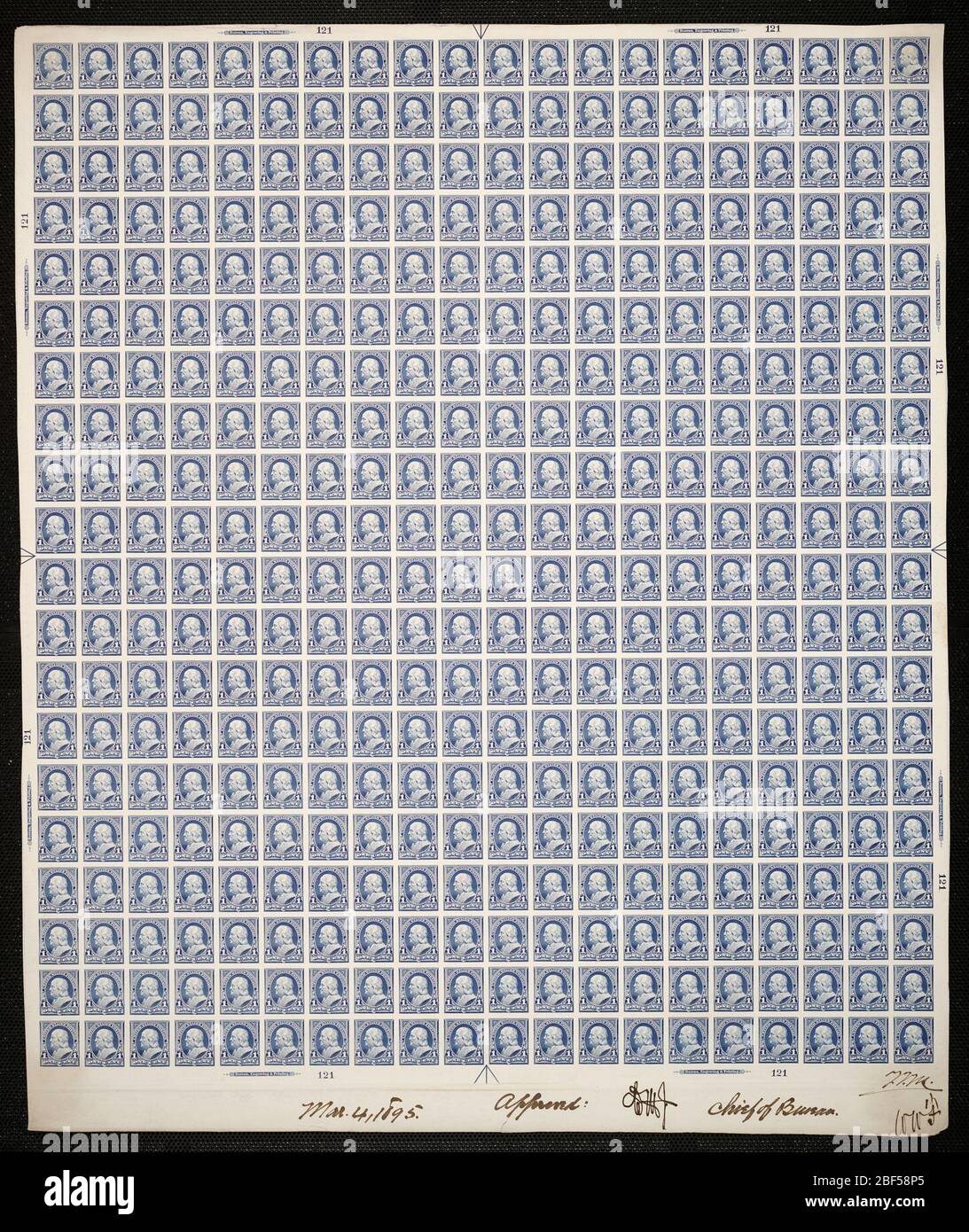 1c Franklin Plattenfest. Zertifizierte Plattenproofs sind der letzte gedruckte Proof der Platte vor dem Druck der Stempel im Büro für Gravur und Druck. Diese Plattenproofs sind jeweils eindeutig, mit den Genehmigungsunterschriften und dem Datum. Stockfoto