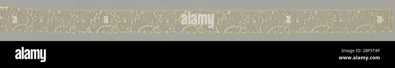 Band. Band in einem offenen Design von floralen Sprays. Stockfoto