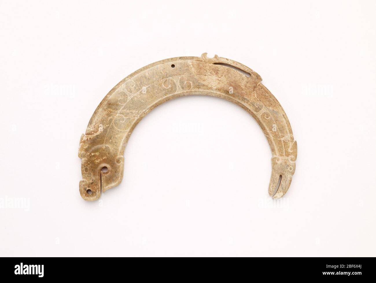 Anhänger in Form eines Libells. Yamanaka und Co.1931Yamanaka und Company, New York 1931 [1]ab 1931Freie Galerie der Kunst, 1931 von Yamanaka und Company, New York erworben [2]Anmerkungen:[1] Objektdatei, undatierte Mappe. Stockfoto