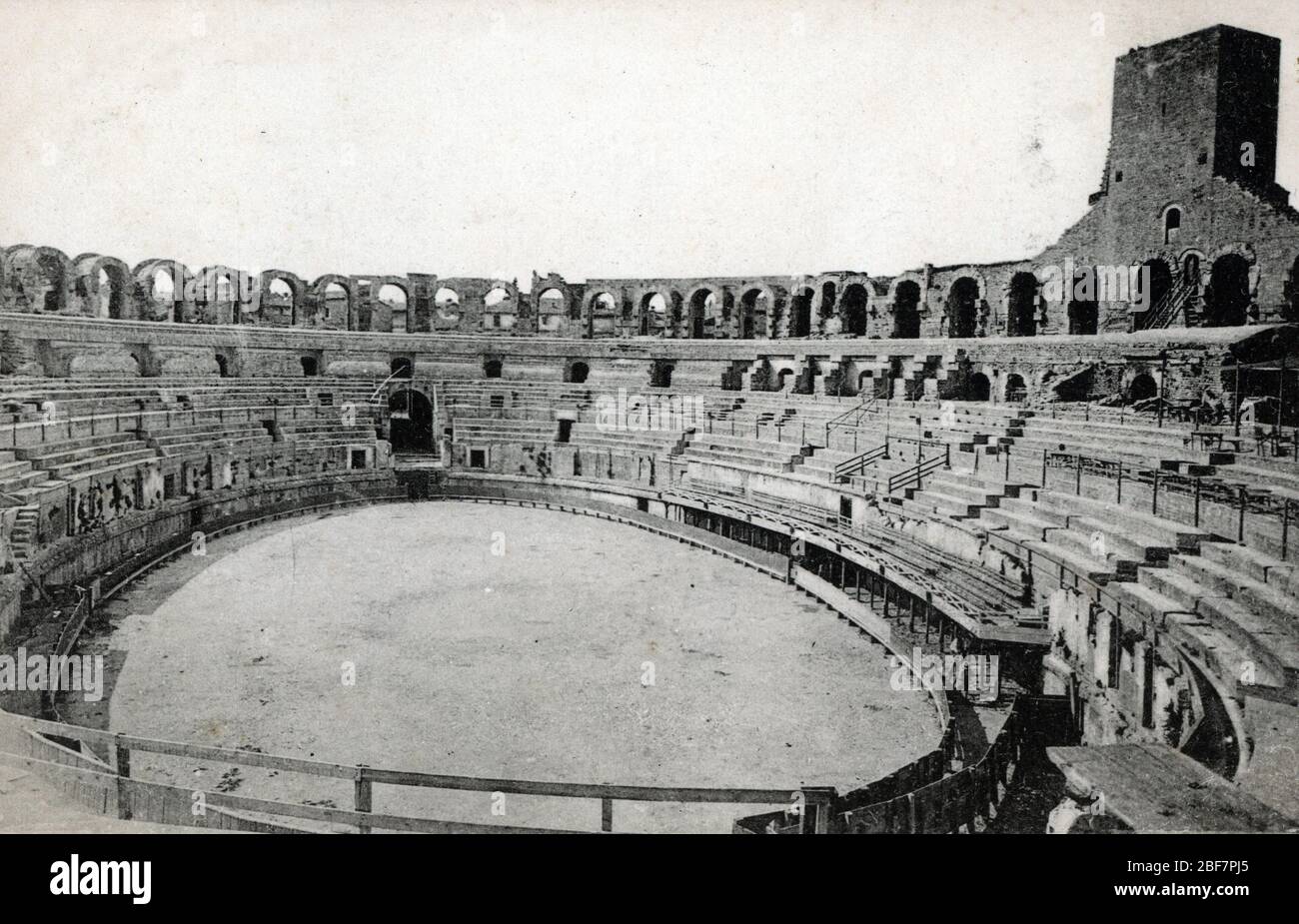 Vue de l'Interieur des arenes de Arles, Bouches du rhone - Postkarte 1910 Ca Privatsammlung Stockfoto