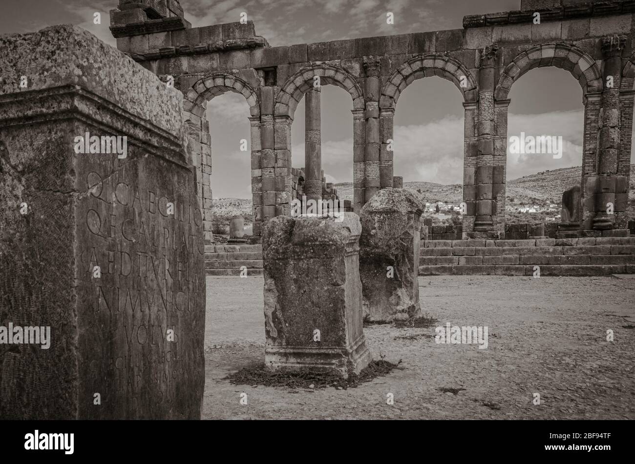 Alte römische Ruinen in Volubilis Stockfoto