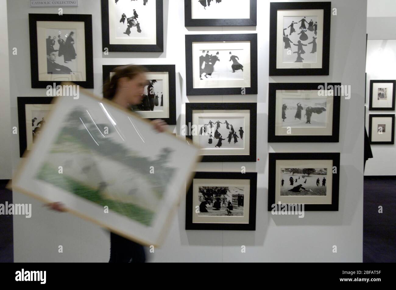 Größte Fotomesse Großbritanniens: 18. – 21. Mai, Burlington Gardens, London. Fotografie Sammeln boomt FOTO-SWAP, spannende neue Initiative ermöglicht fair Stockfoto