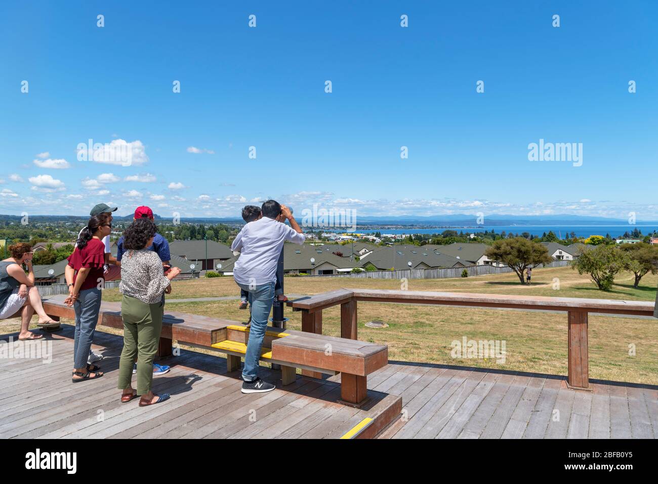 Blick über Taupo und Lake Taupo, Neuseeland Stockfoto