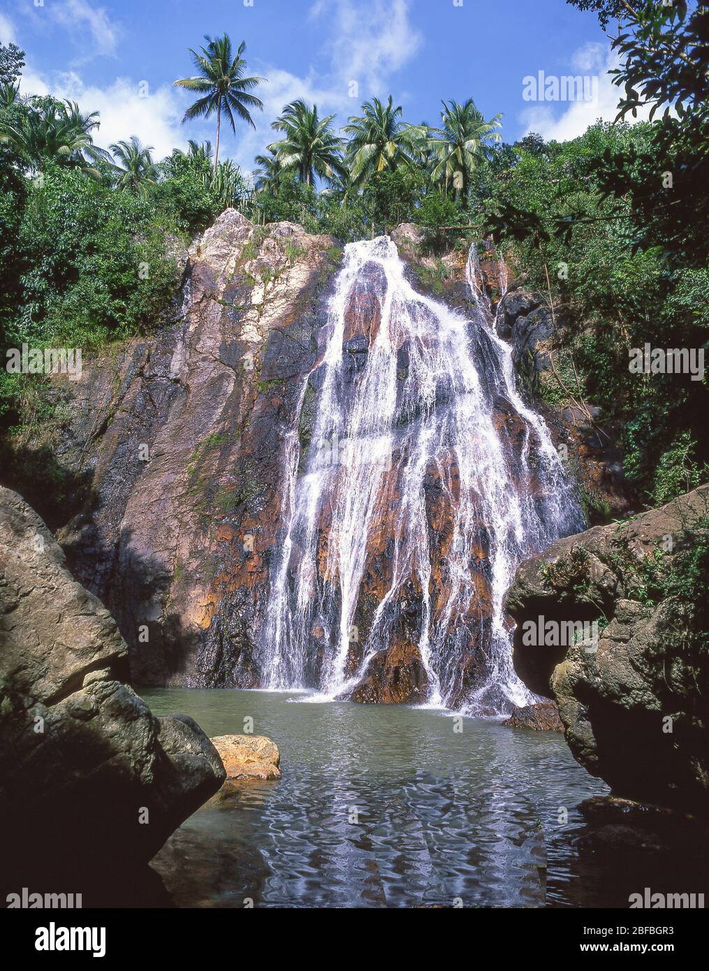 Namuang Wasserfall, Na Mueang, Koh Samui, Surat Thani Provinz, Königreich Thailand Stockfoto