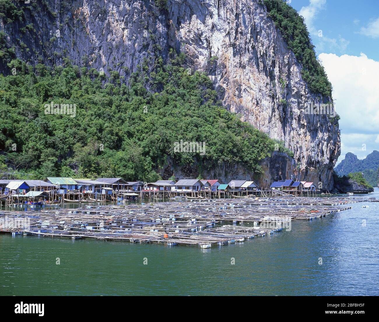 Ko Panyi (Koh Panyee) Fischerdorf mit Meeresstelzen, Phang Nga, Phang Nga Provinz, Thailand Stockfoto