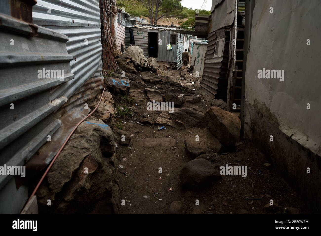 Die Hout Bay Township von Imizamo Yethu in der Nähe von Kapstadt, während der fünf Wochen Sperre Südafrikas, um die Ausbreitung von COVID-19 einzudämmen Stockfoto