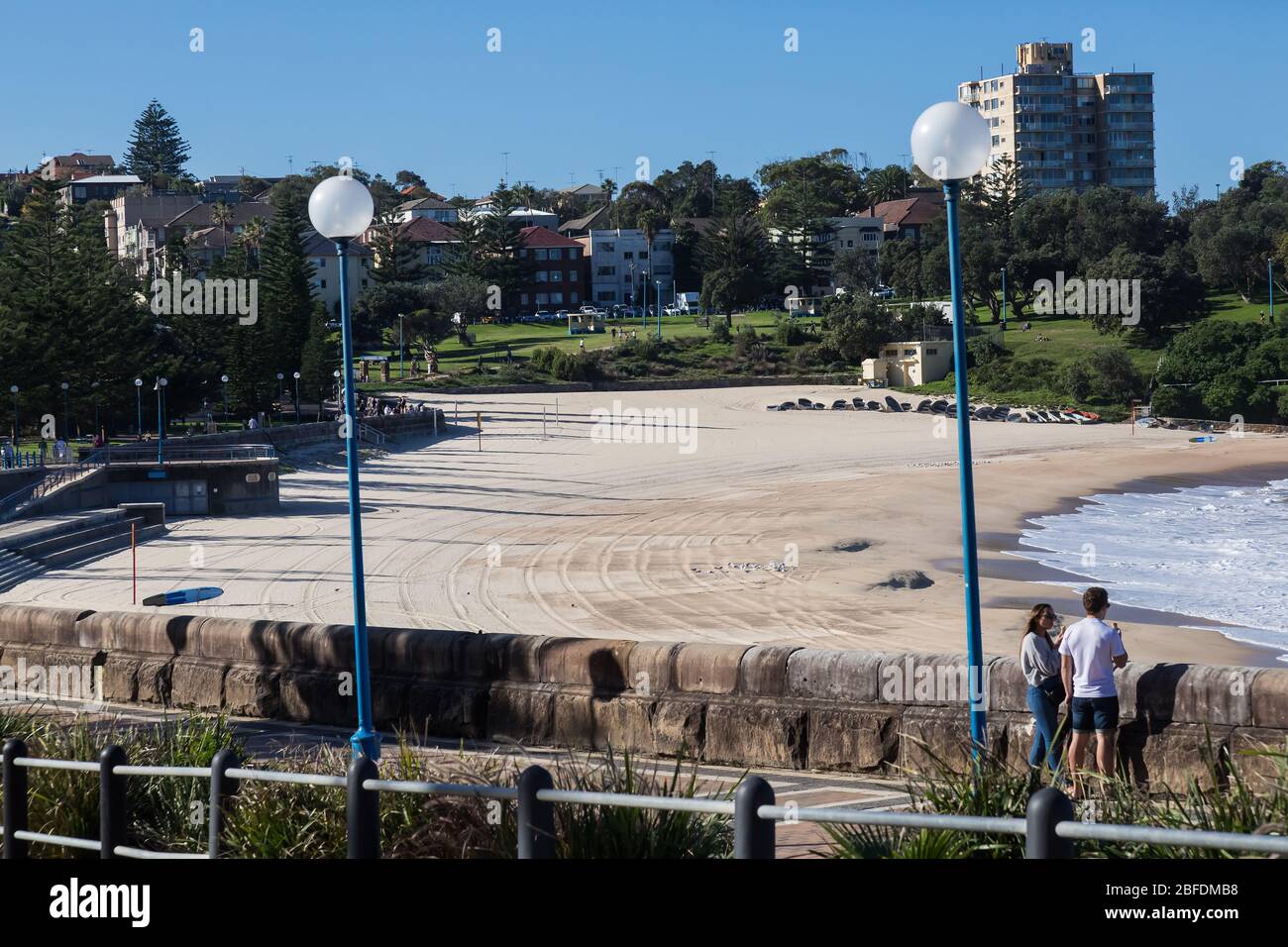 Coogee Beach während der COVID-Lockdowns in Sydney, Australien. Stockfoto