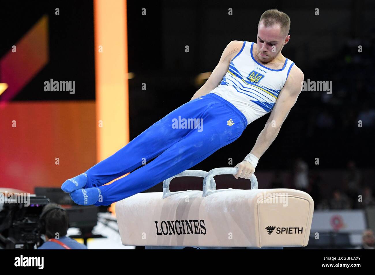 X‹oleg vernyayev (ukr) auf dem Pauschenpferd während der Weltmeisterschaften der Kunstturnen, stuttgart (dt.), Italien, 04. Oktober 2019, Sportgymnastik Stockfoto