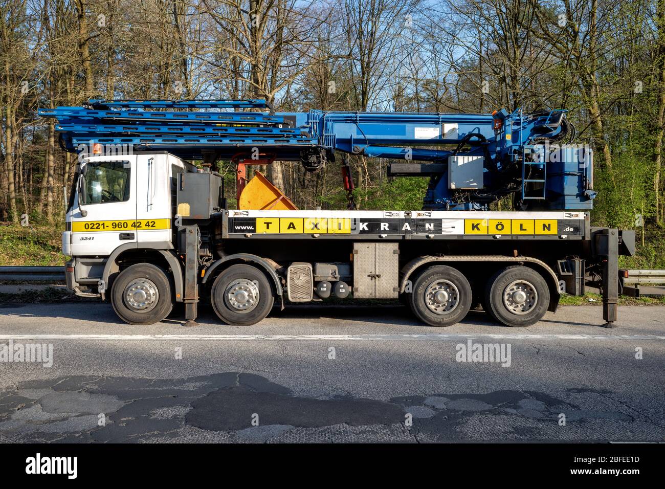 LKW-Kran von Taxiran Köln Stockfoto