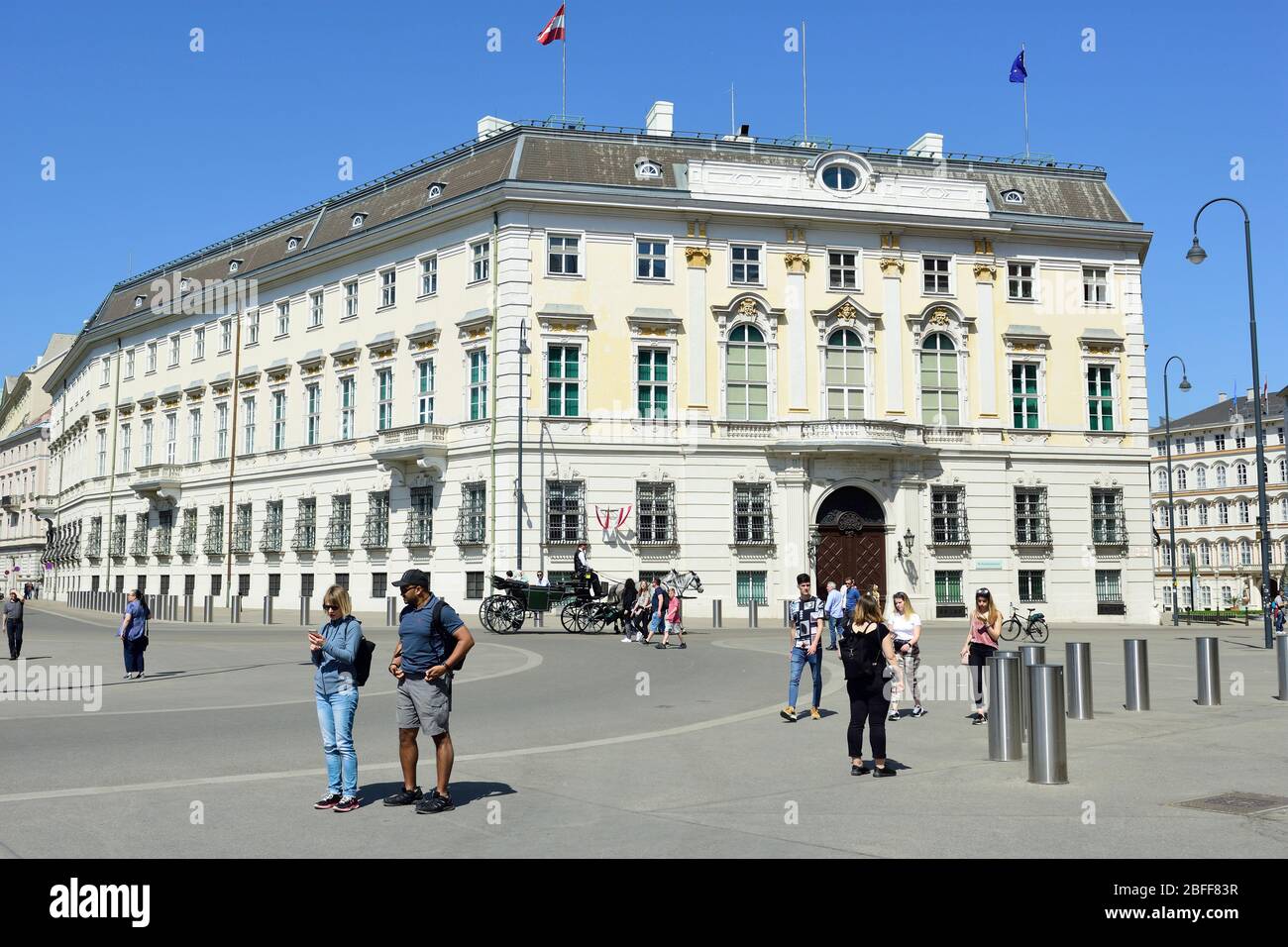 Wien, Österreich. Das Bundeskanzleramt am Ballhausplatz in Wien Stockfoto