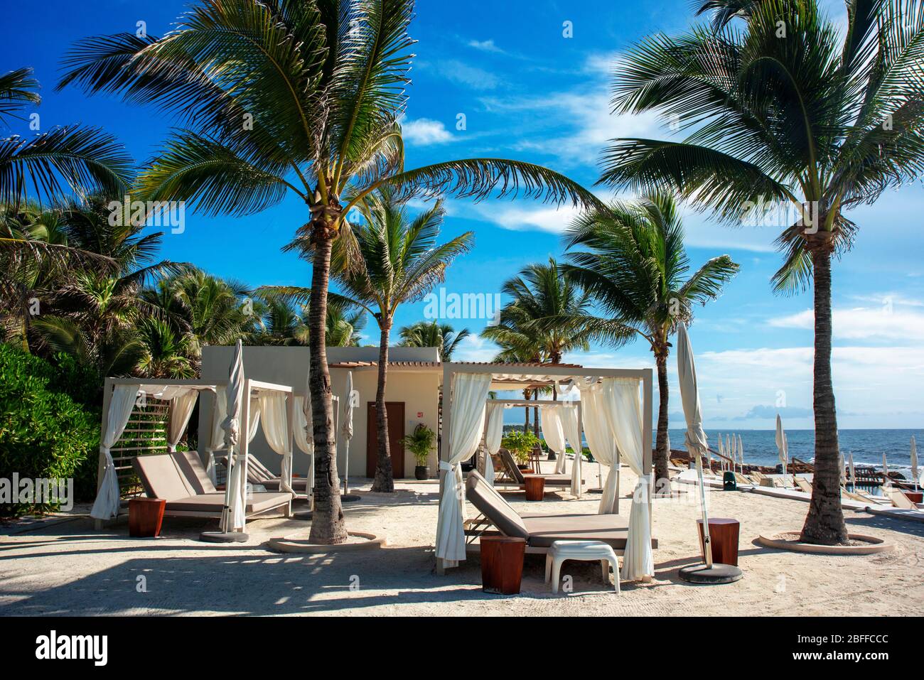 Außerhalb erster Linie Strand Grand Palladium White Sand Resort and Spa in Riviera Maya, Yucatan Halbinsel, Quintana Roo, Karibische Küste, Mexiko Stockfoto