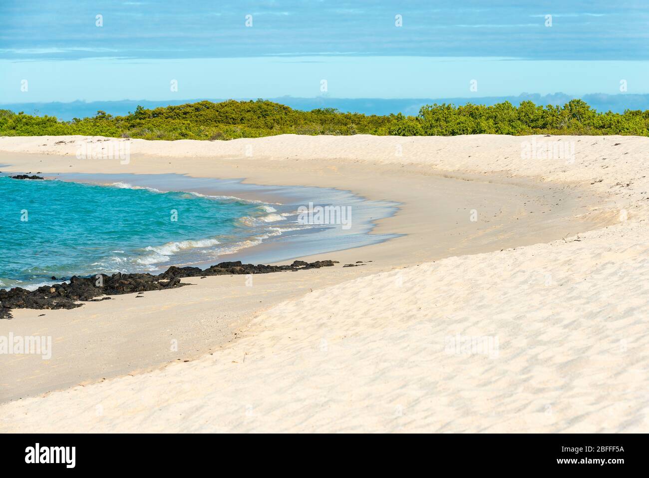 Playas las Bacchas Beach auf der Insel Santa Cruz am Pazifik, Galapagos Nationalpark, Ecuador. Stockfoto