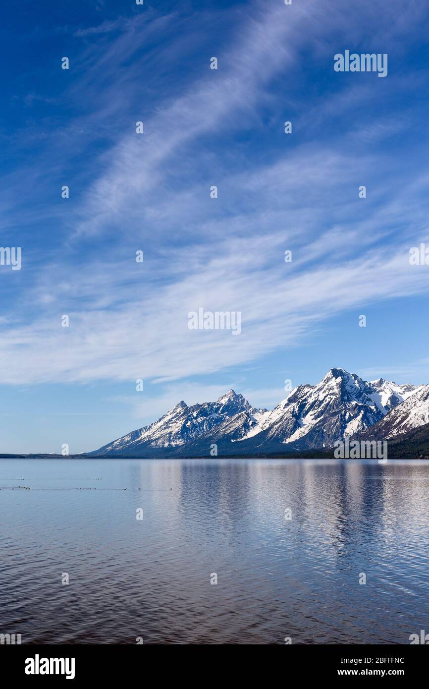 Jackson Lake und die Grand Tetons im Grand Teton National Park, Wyoming, USA Stockfoto