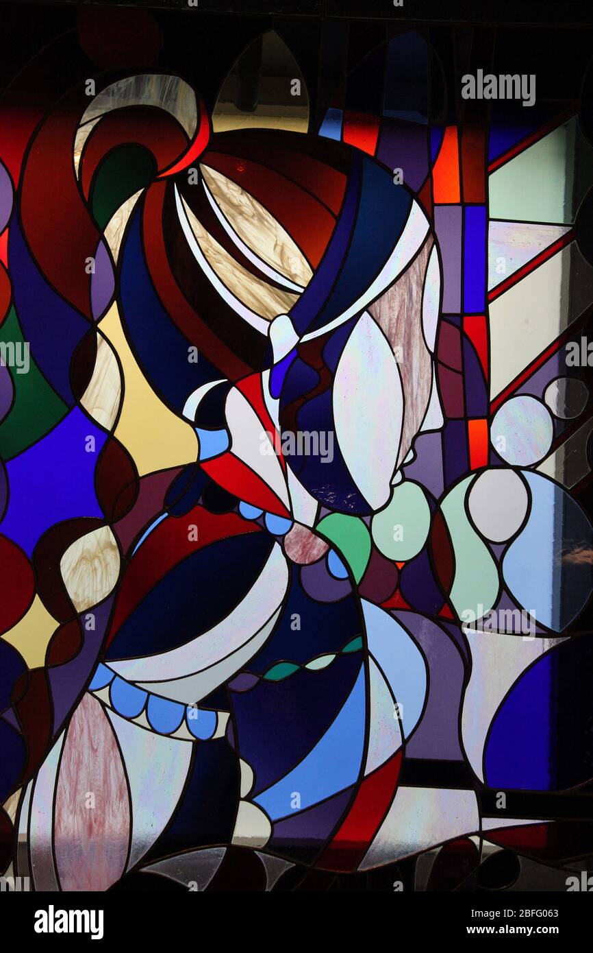 Cafe Society Fenster von Pauline Bewick im Bewleys Cafe in Dublin Stockfoto