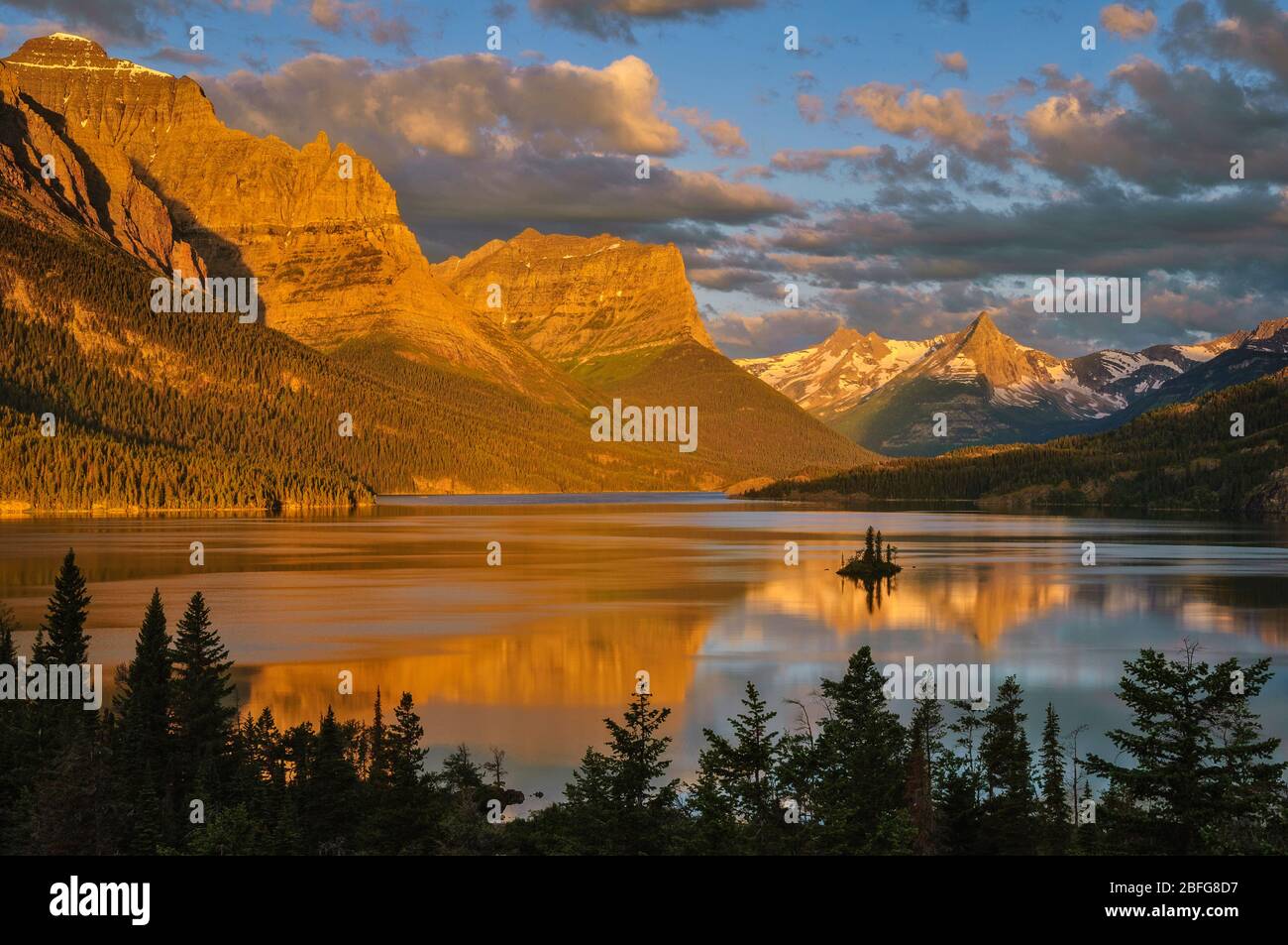 St. Mary Lake und Wild Goose Island; Glacier National Park, Montana, USA. Stockfoto