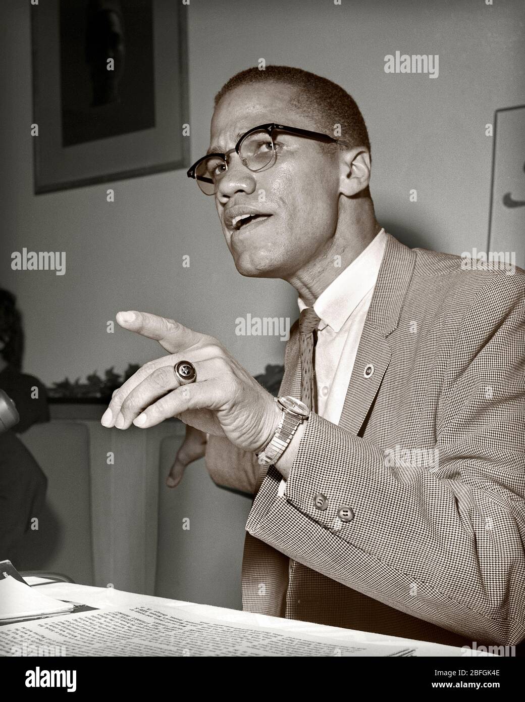 Malcolm X in Chicago, Illinois. Mai 1961. Nation des Islam und Black Muslim Führer. Bild getönt von 2.25 x 2.25 Zoll S/W-Negativ. Stockfoto