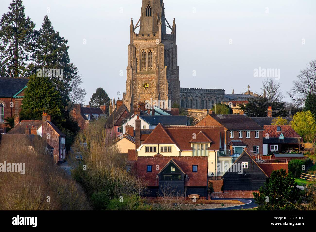 Thaxted Essex England. Thaxted Church und John Webb's Windmill. April 2020 Stockfoto