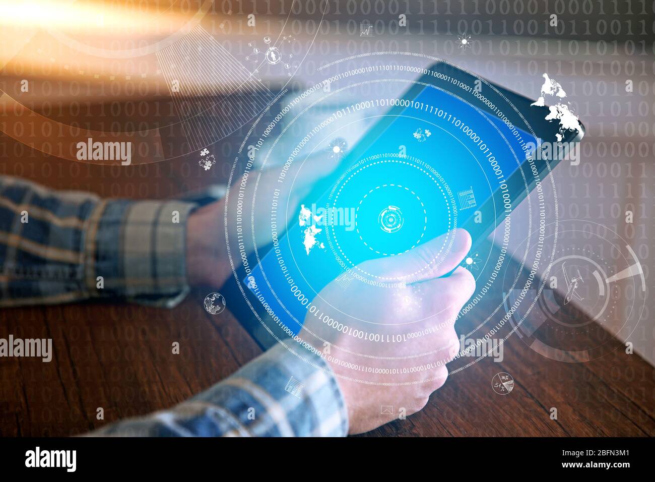Mann Mit Tablet Vor High Tech Hintergrund Stockfotografie Alamy