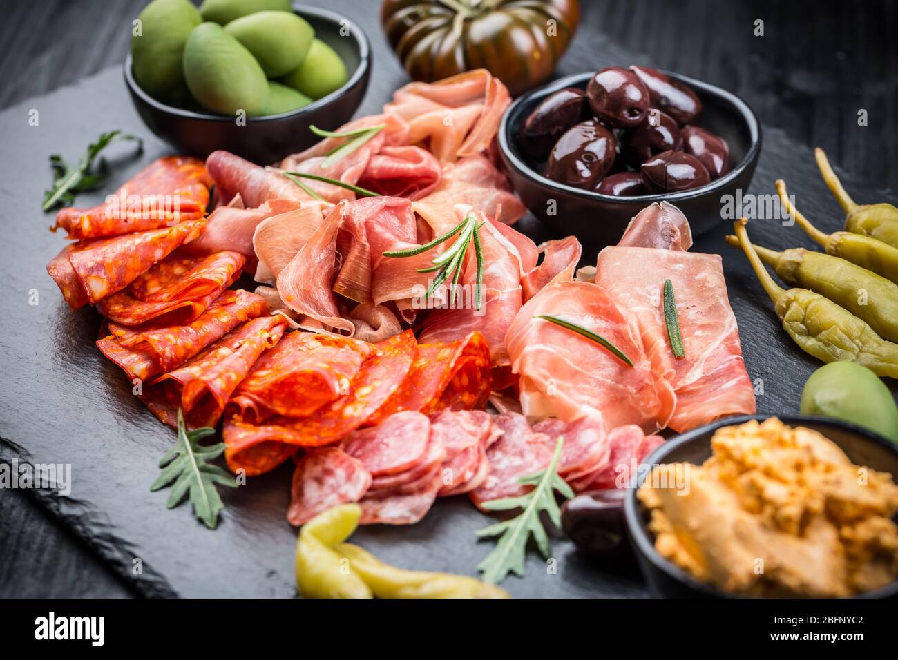 Rohschinken Prosciutto Stockfotos und -bilder Kaufen - Alamy