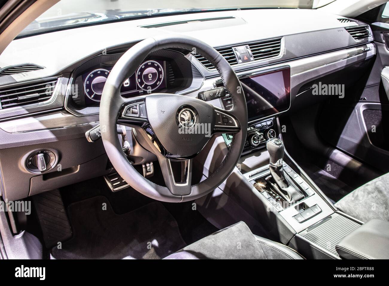 Brüssel, Belgien, Jan 2020 Skoda SUPERB Scout auf dem Brussels Motor Show, B8, Typ 3V, 3. Generation, Facelift, MQB Plattform, produziert von Czech Skoda Auto Stockfoto