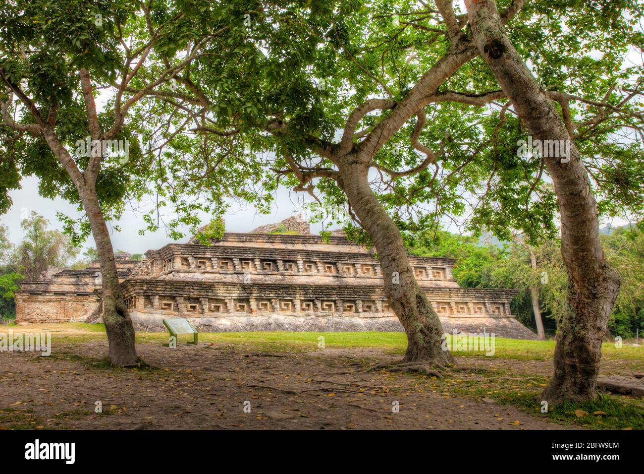 Gebäude C an den Tajin Ruinen in Veracruz, Mexiko. Stockfoto