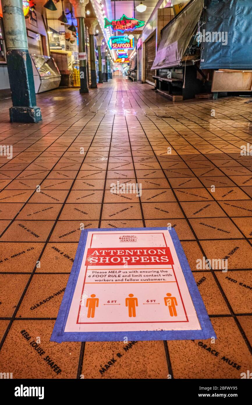 Leere Straße in Downtown Seattle wegen Coronavirus Aufenthalt in Home Ordnung Stockfoto