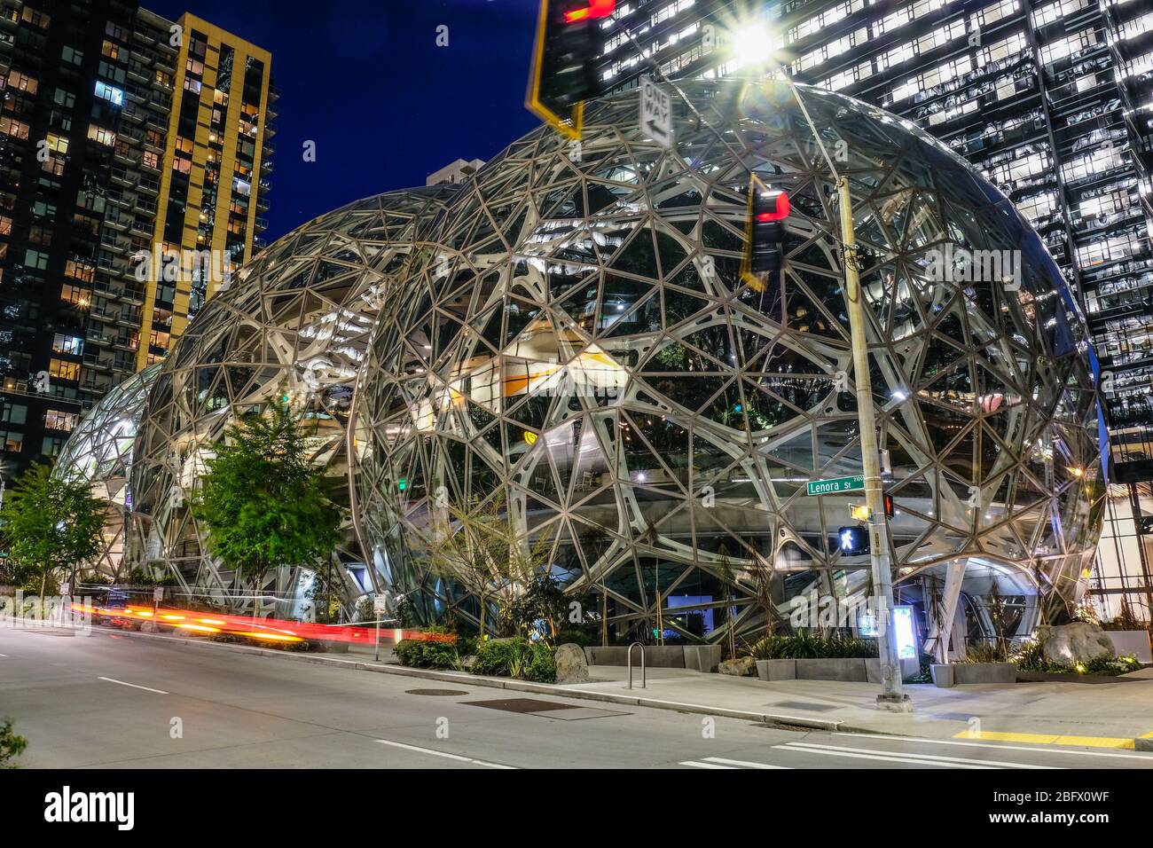 Leere Straße in Downtown Seattle wegen Coronavirus Aufenthalt in Home Ordnung Stockfoto