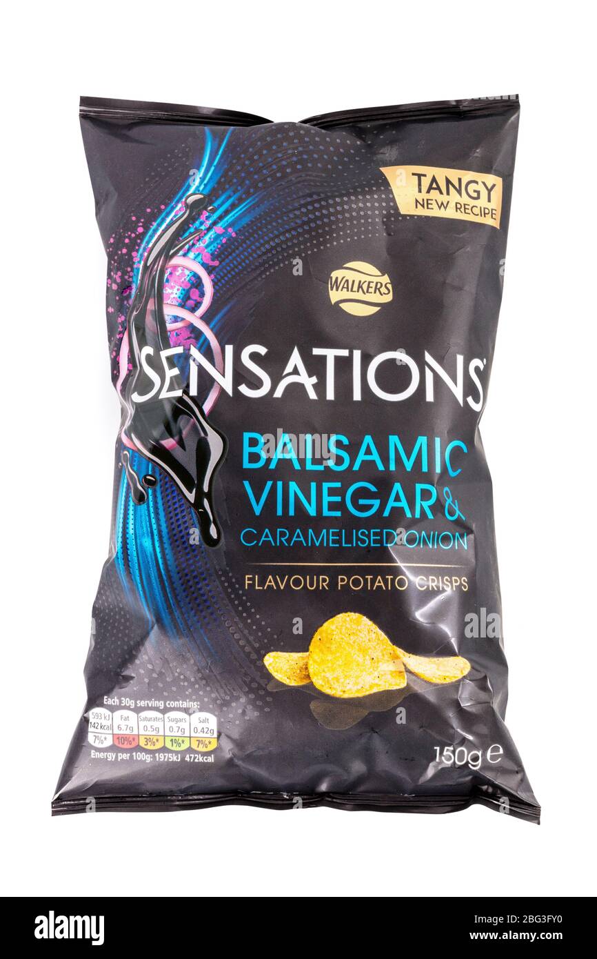 Sensations Crisp Packet, Sensations Crisps, Sensations Balsamico Essig & karamellisierte Zwiebelchips, Kartoffelchips, Walkers Sensations, Walkers Crisps, Stockfoto